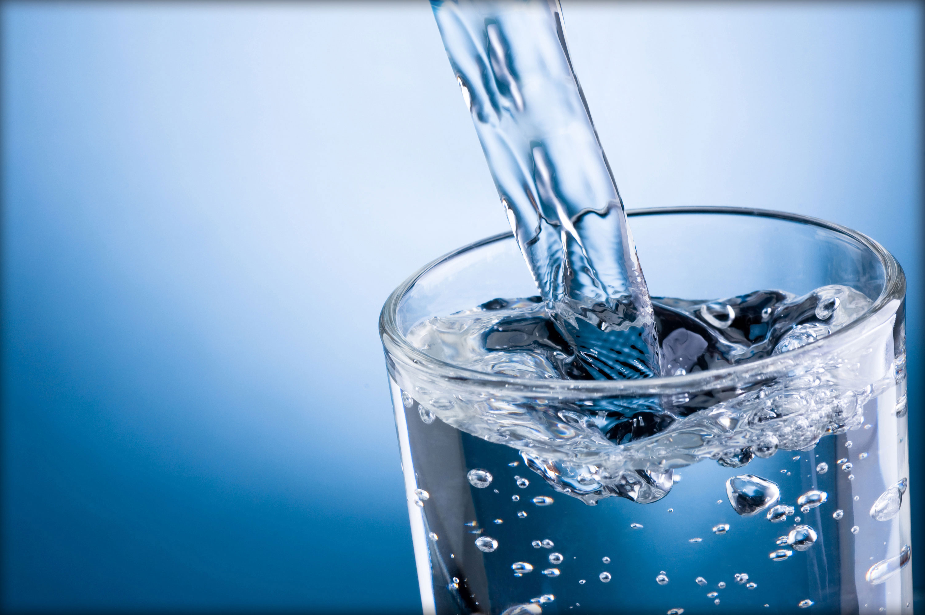 نوشیدن آب سالم مساوی با حیات سالم